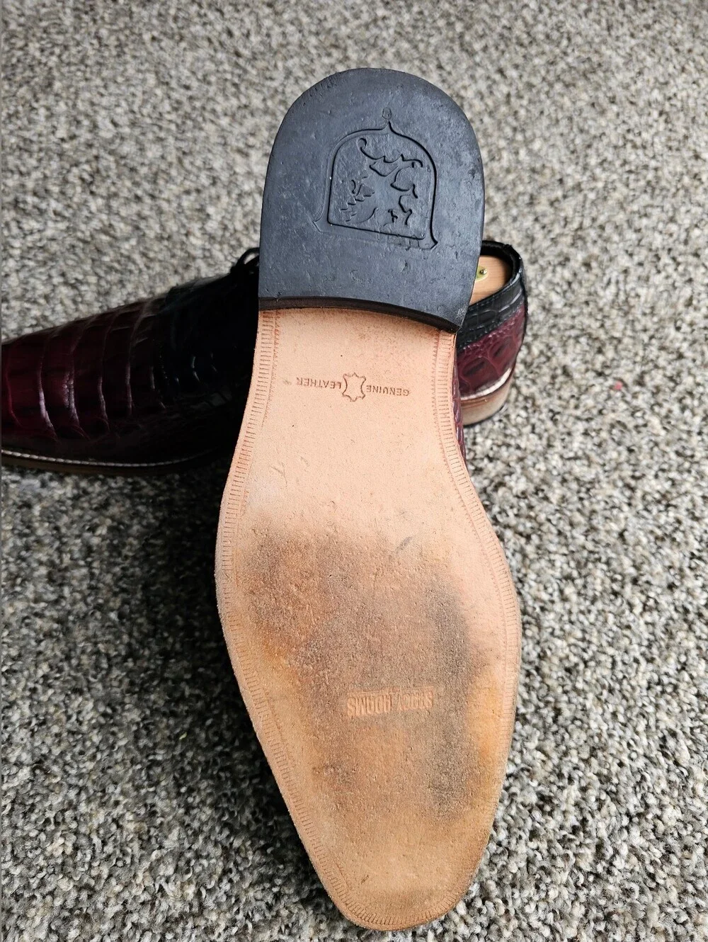 Stacy Adams slol memory foam  Burgundy and Black Croc-Embossed Men's Lace-Up